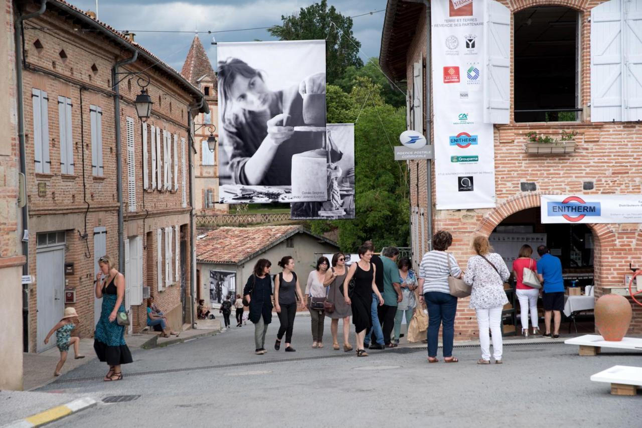 ¨Gite Du Cafe Suquet Giroussens Zewnętrze zdjęcie